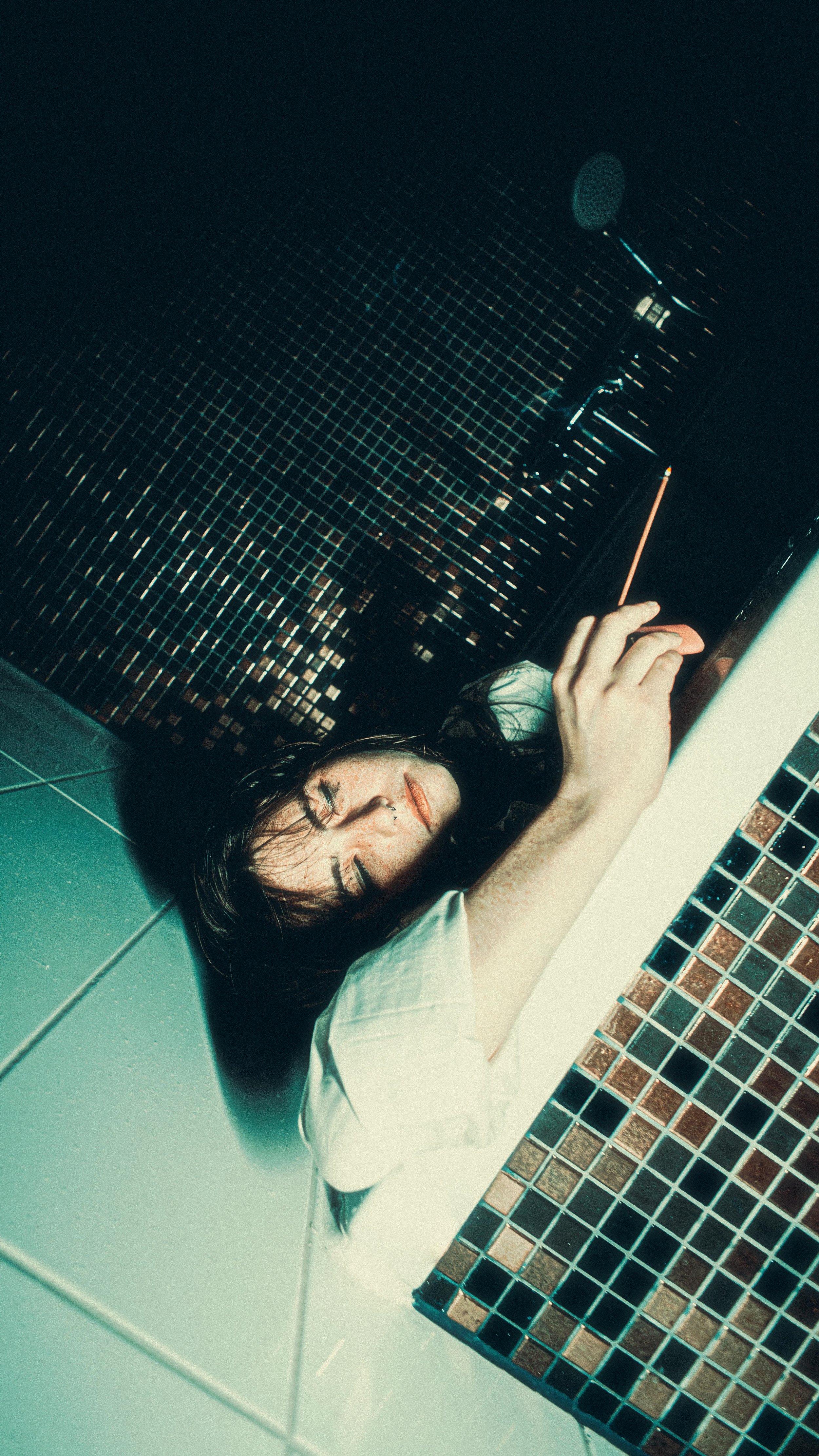 Dewi_badkamershoot_@SebastiaanStam (11).jpg