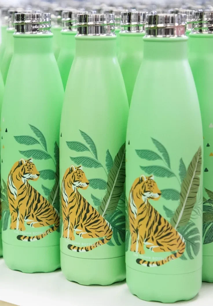 Custom metal water bottles