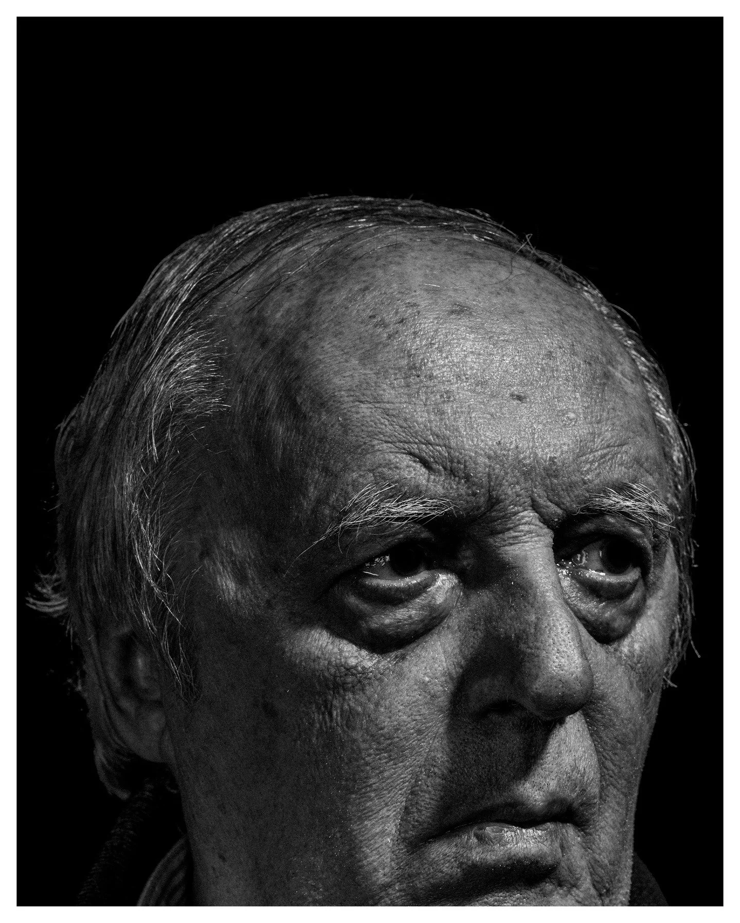 Master of Horror &ndash; Director Dario Argento.
Photographed for @filmpodium in Zurich.

Also thanks to @tagesanzeiger for using my pictures (slide 7)

@veraschmid_agent 

#darioargento #masterofhorror #portraitphotography #cinematicportrait #darkpo