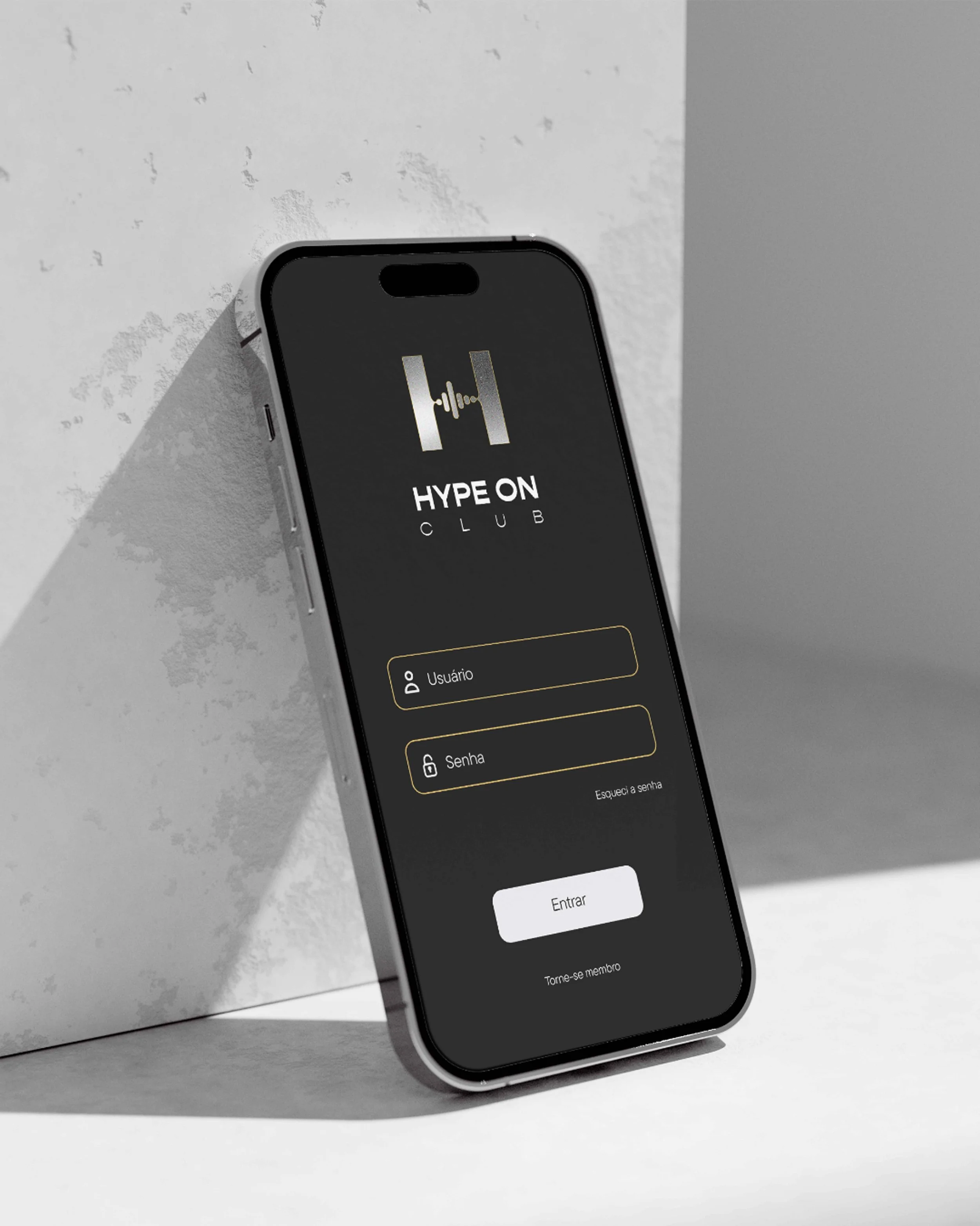 Interface do aplicativo Hype On Club com ícone e marca d'água