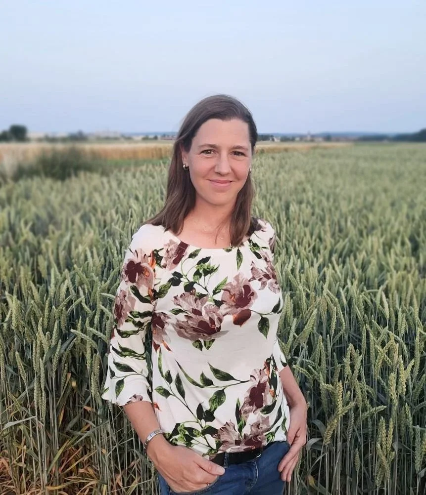 Jeannine Reimer in der Natur