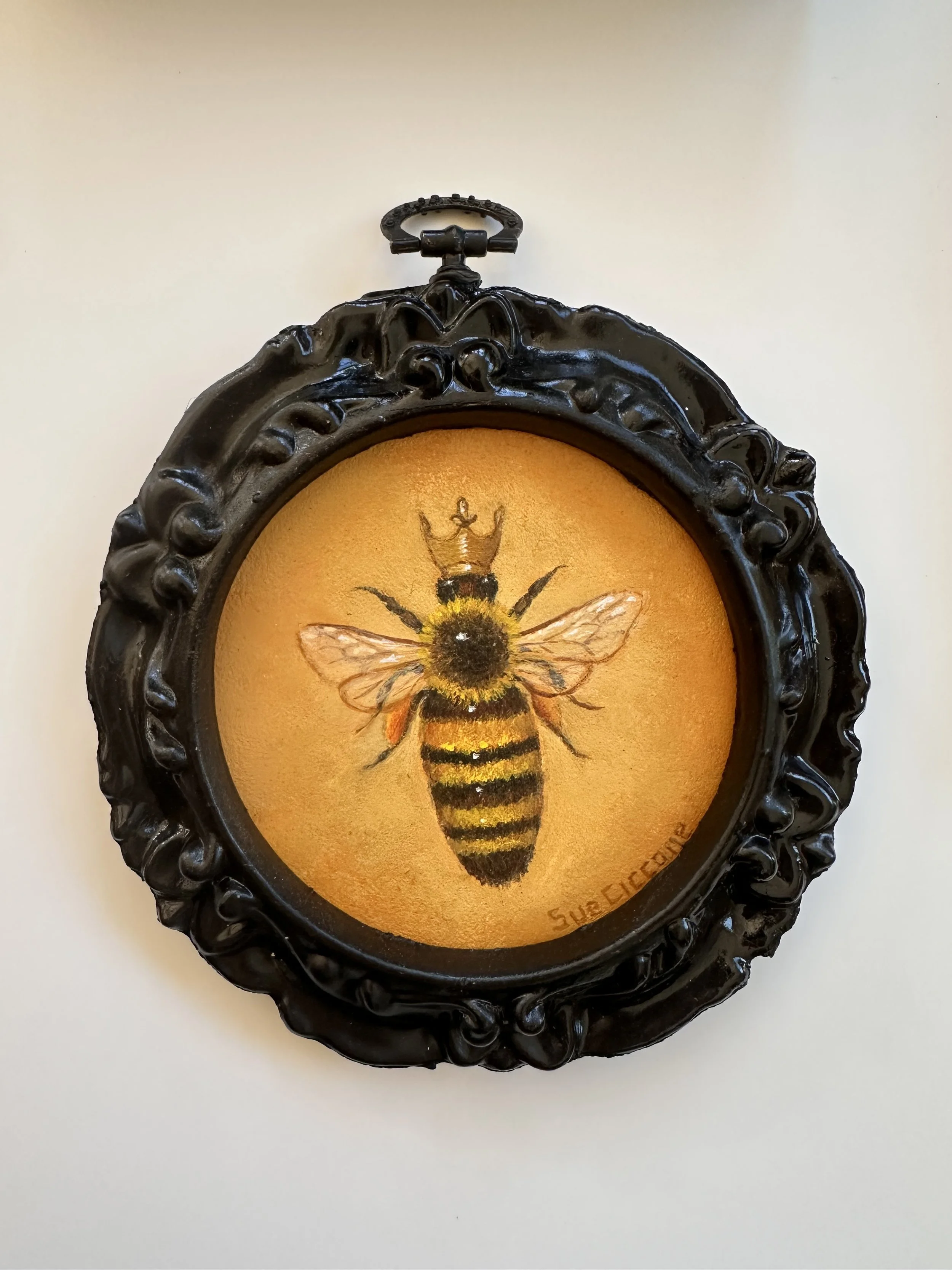 BEE - IMPERIAL HONEY.jpeg