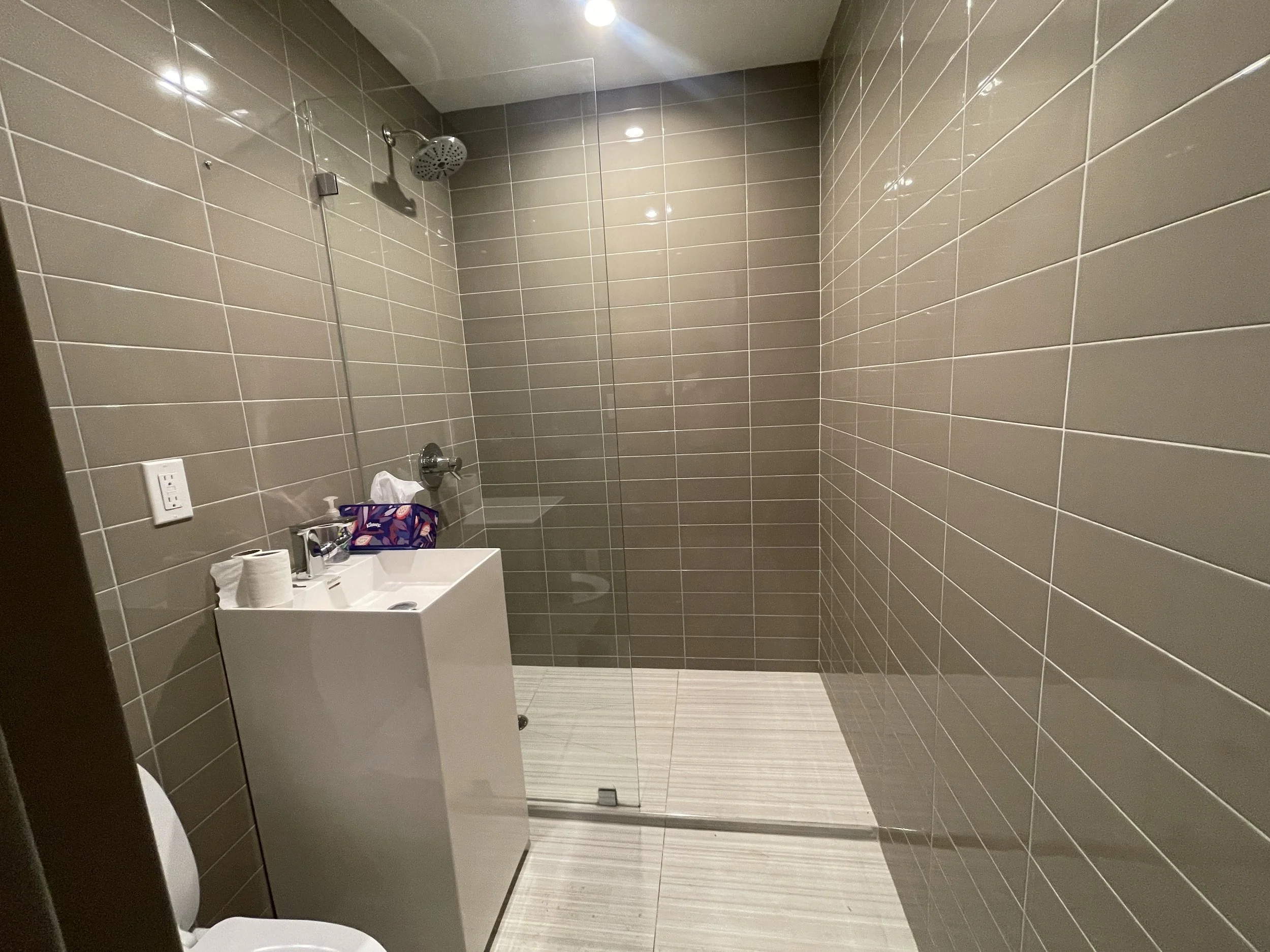 336 37th Street 2.JPG