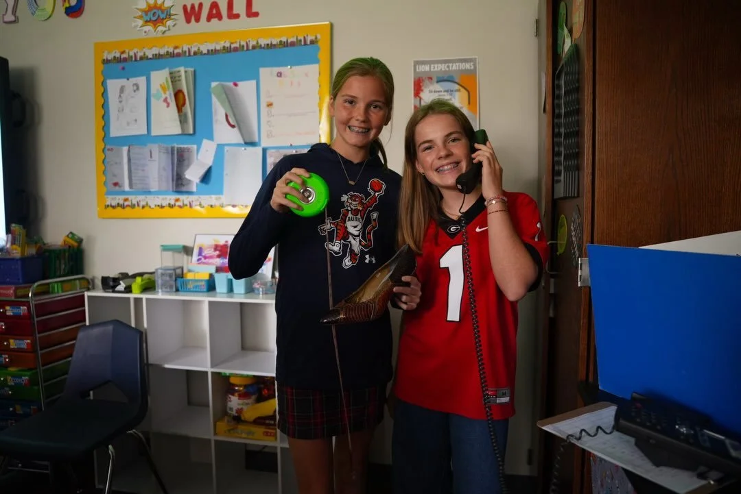 8th grade enjoyed their 1980&rsquo;s themed metric system measuring party in Mrs. Alexander&rsquo;s class today!🛼📏

#measure #80sparty #metricsystem