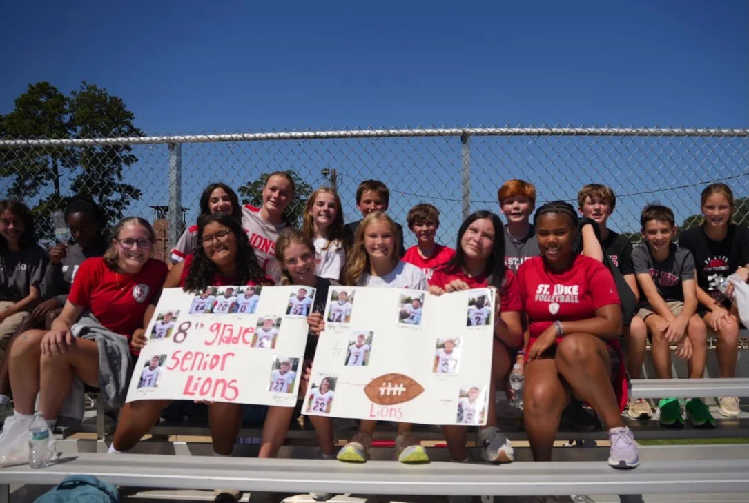 A fun Thursday afternoon on our Middle School Field Trip supporting our football team! Great win for the lions!🏈❤️

#golions #football #gameday
