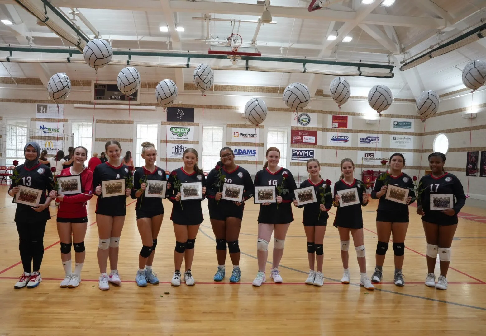 We honored our senior lions yesterday!🦁🏐 We are so proud of all of the hard work that each of you have put in this season! 

Great win against Brookstone!

#seniornight #8thgrade