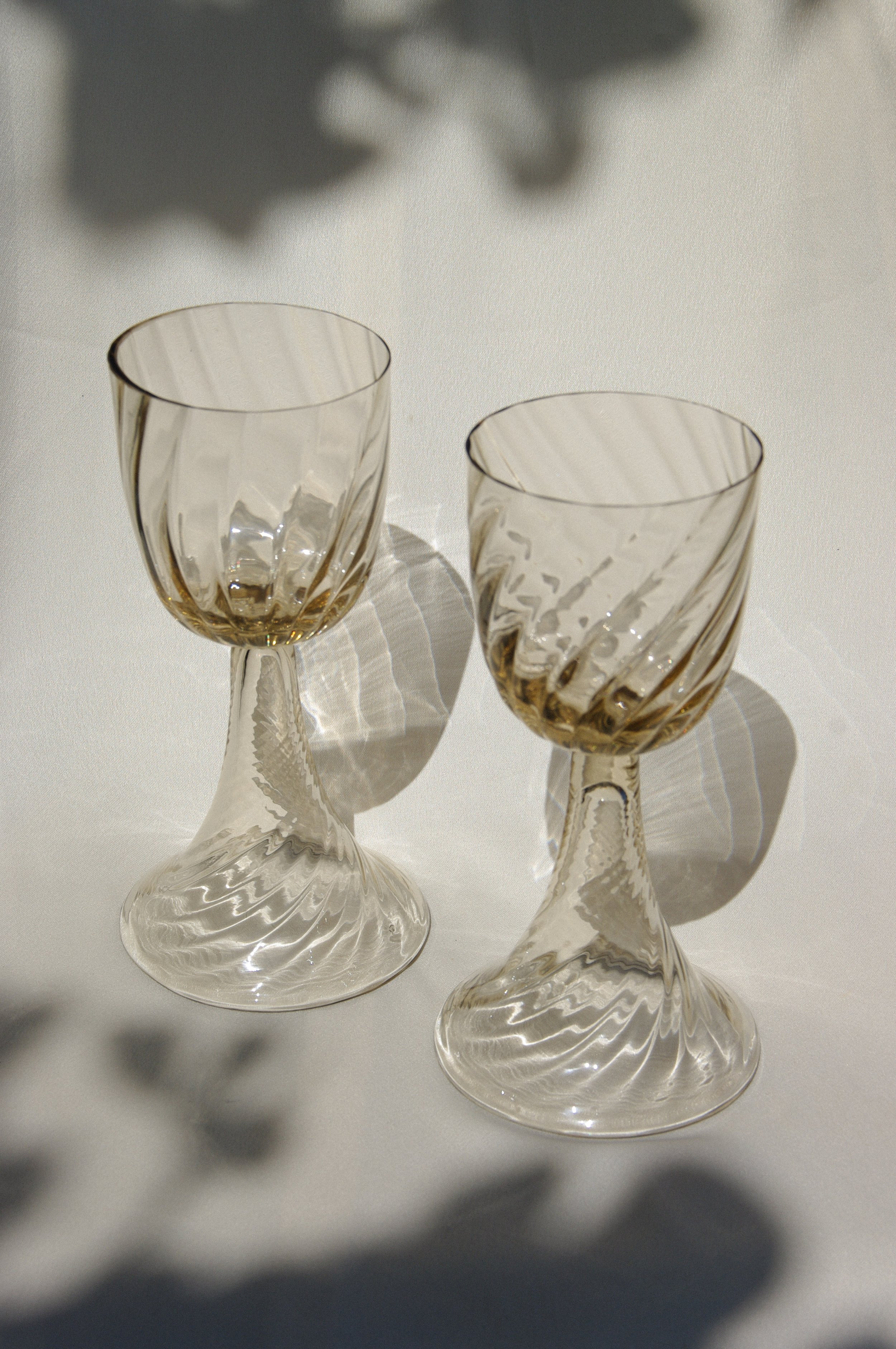 PLAIN_GOBLET_TRANS_1.jpg