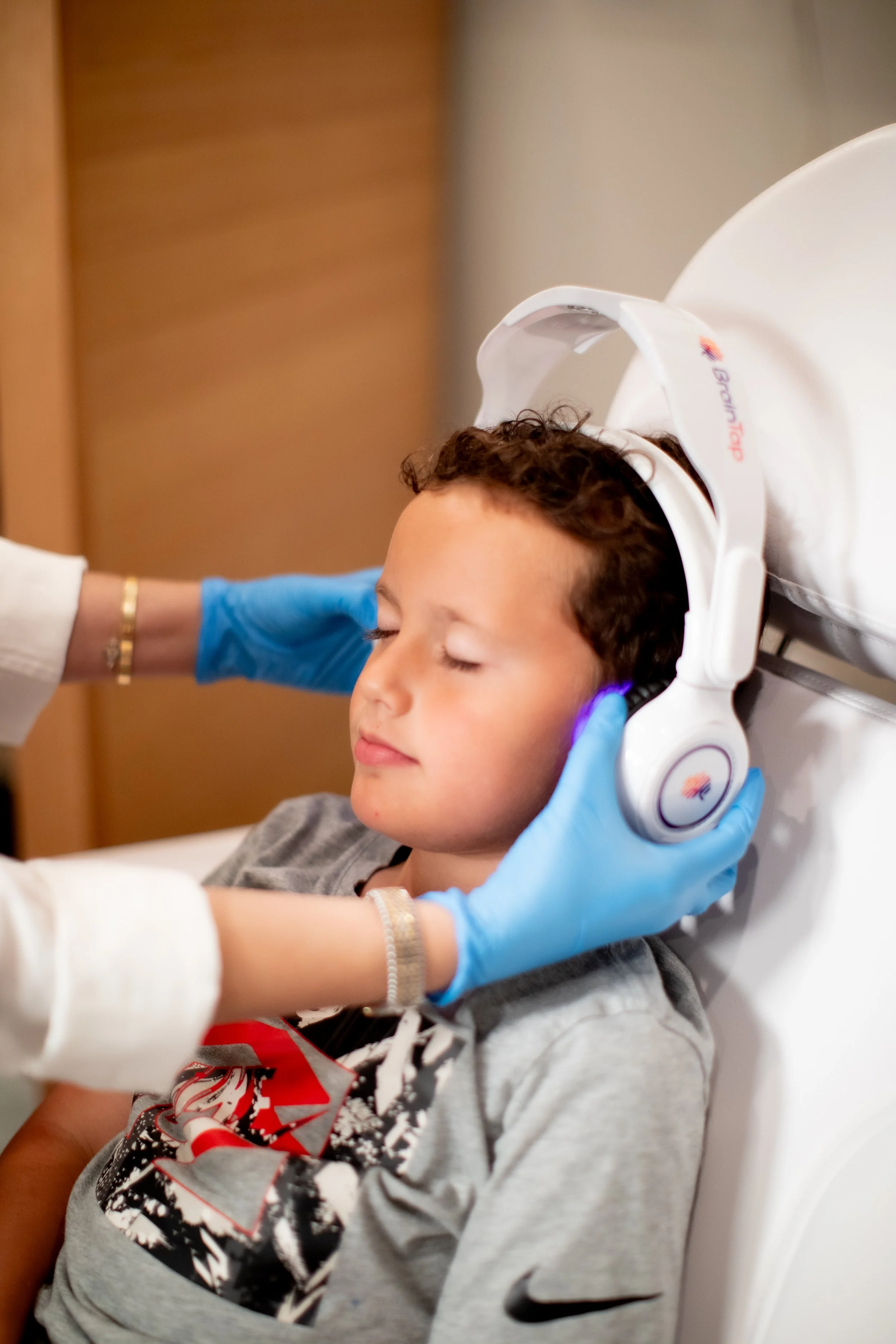 Your Brain on Sound and Light: The Science of BrainTap and Neuro-Entrainment