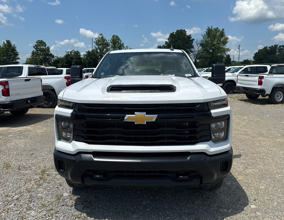 Fleet trucks picked up in TN, delivered to NC. 70 units, 1 week 😤

#fleetmanagement #inventory #autotransport #chevrolet