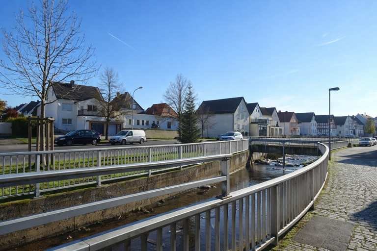 MS Schlüsseldienst Wetzlar – Ortsansicht Dutenhofen an der Lahn mit Brücke