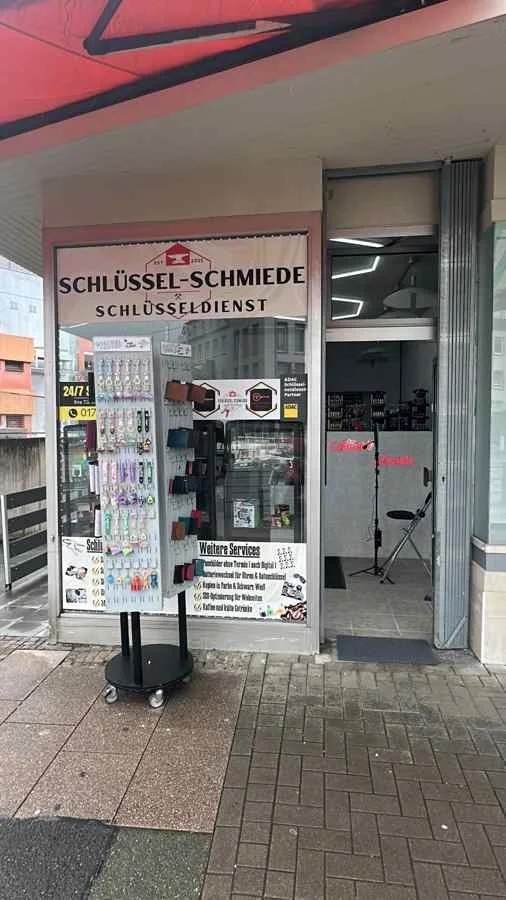 Schlüssel Schmiede Wetzlar Außenansicht Schlüsseldienst Ladengeschäft Langgasse