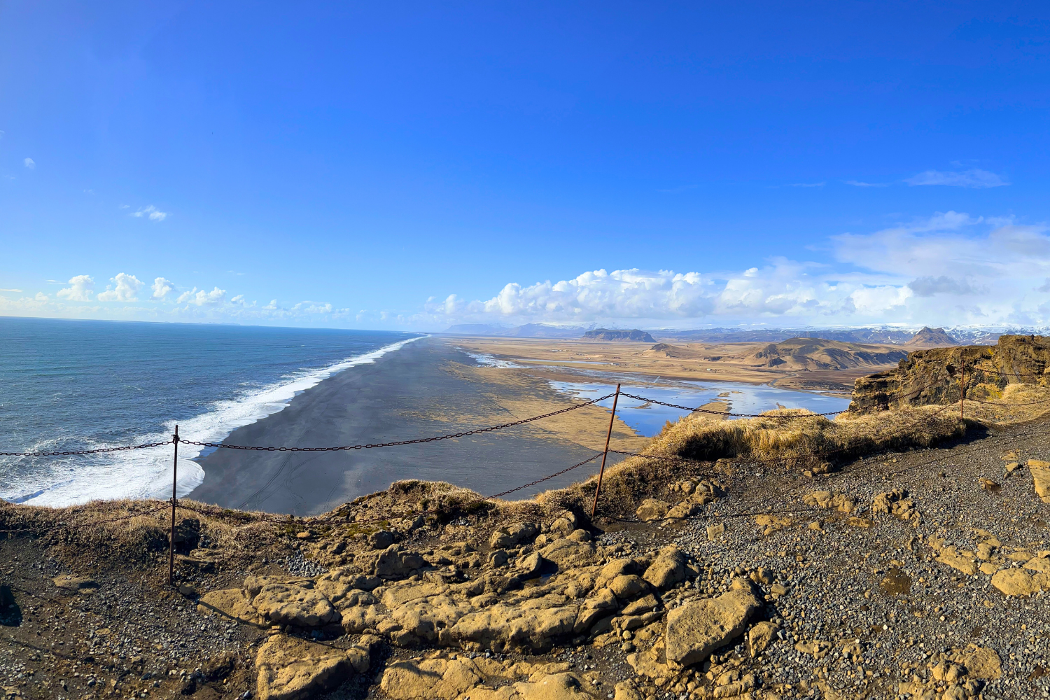 17 Dyrhólaey view to sandy beach.png