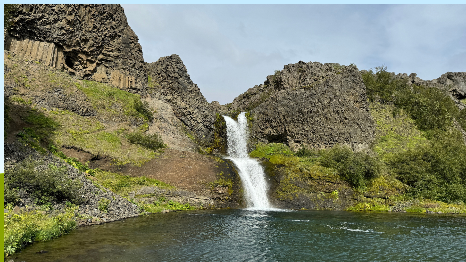 4 Hjálparfoss.png
