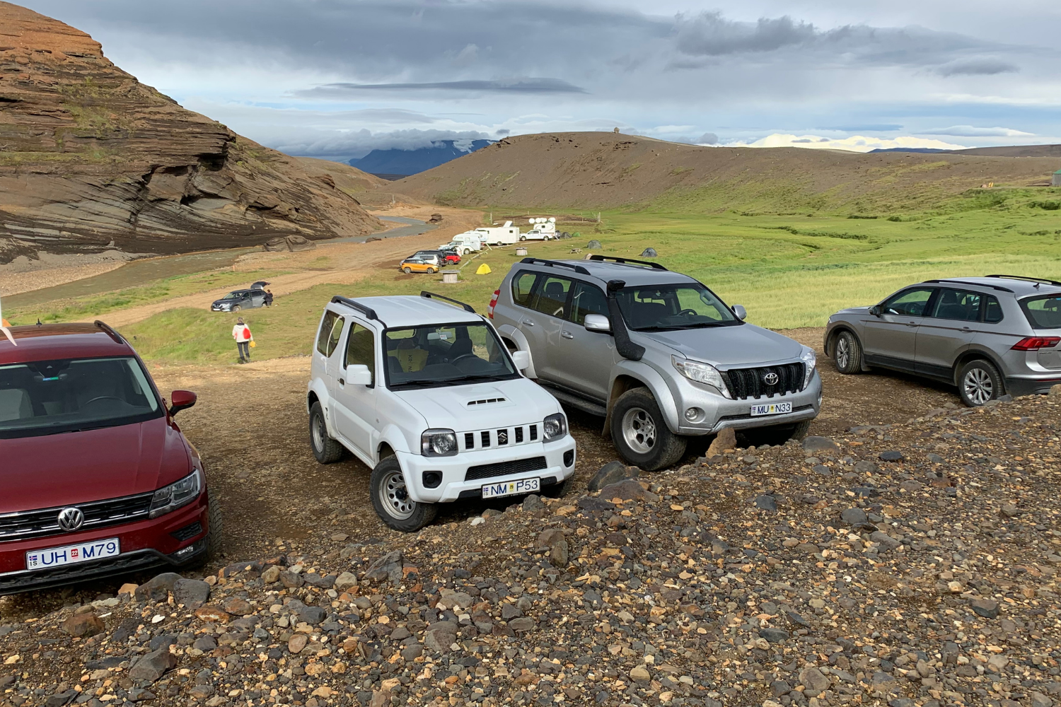 17 Parking in Kerlingarfjöll.png