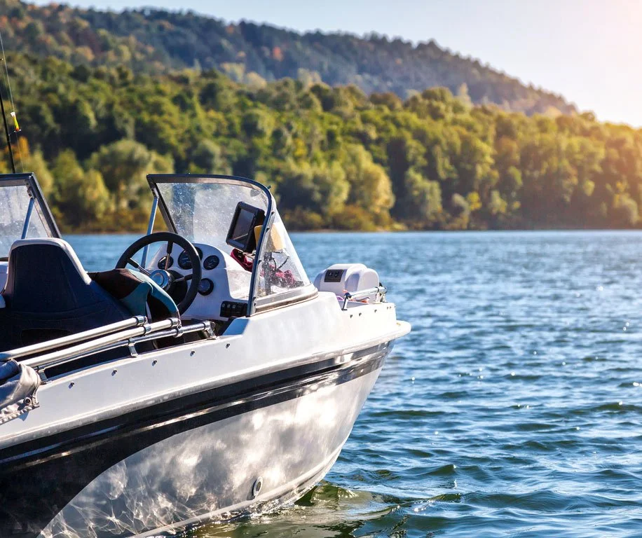 SJA_Boating_iStock-1350895910_web.jpg