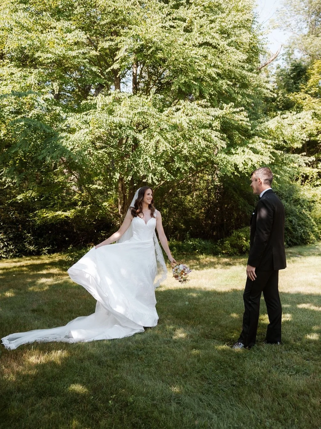 2026 couples - it&rsquo;s your year! 🤍

I&rsquo;m so excited for the weddings ahead this season. I&rsquo;ve already had the joy of working with some truly wonderful couples and seeing their plans come together at a few of my dream venues makes what&