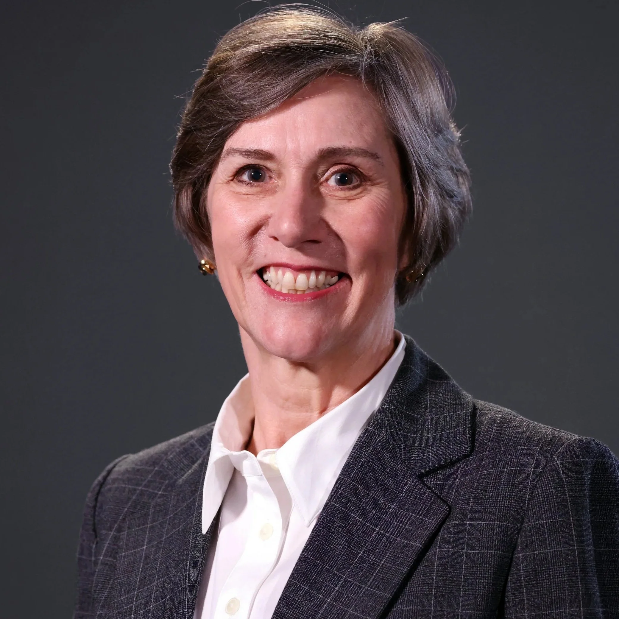 Dr. Sandra Knight