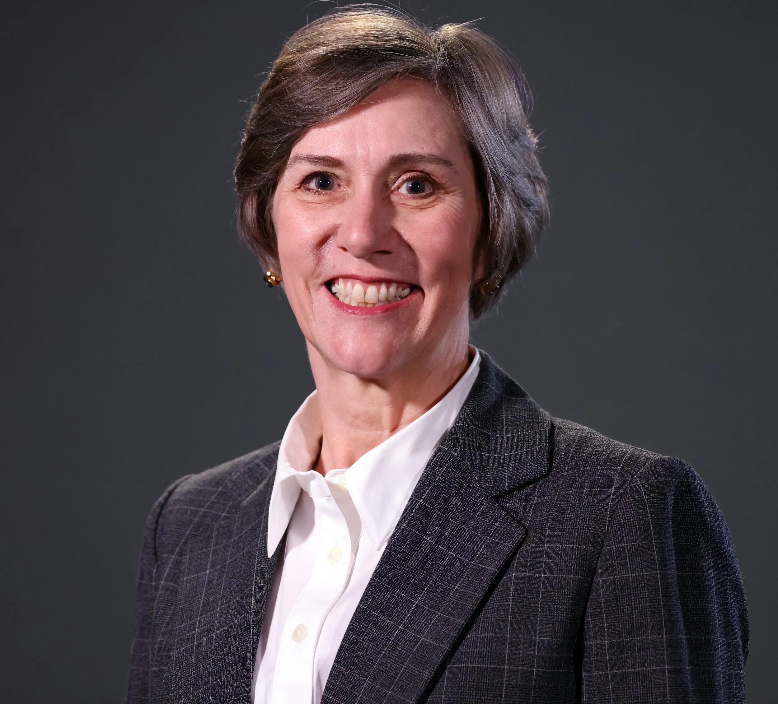 Dr. Sandra Knight