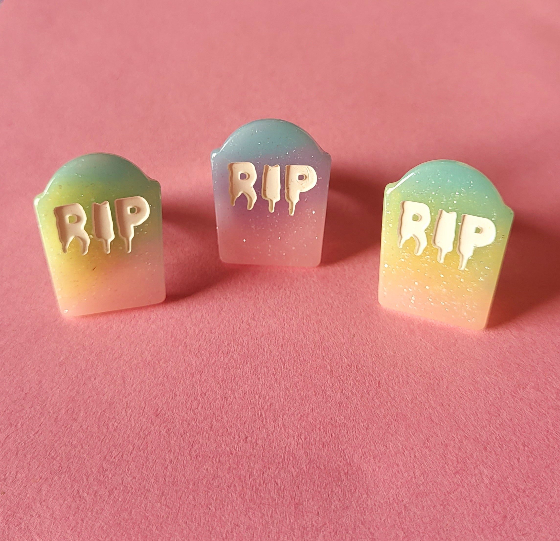 https://i.etsystatic.com/24752493/r/il/78ebd3/5196363782/il_fullxfull.5196363782_lb8s.jpg