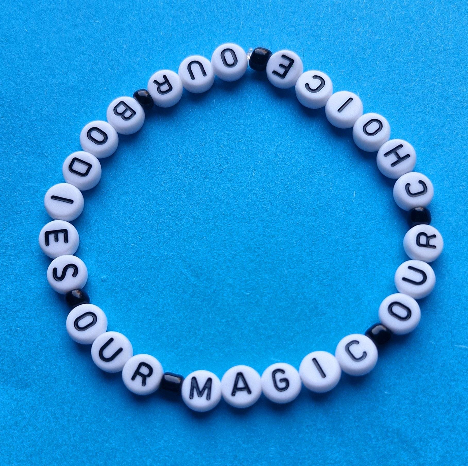 https://i.etsystatic.com/24752493/r/il/569dba/6420796992/il_fullxfull.6420796992_qyr6.jpg