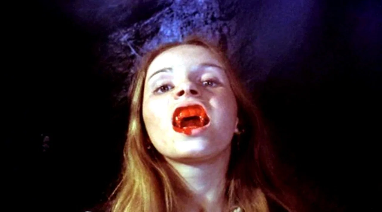 VAMPIRE CIRCUS
