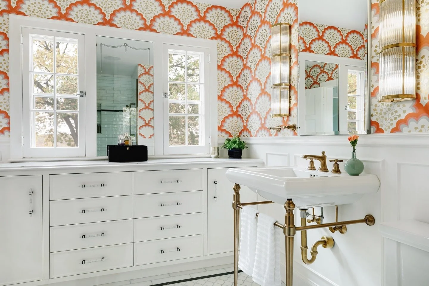 This elegant, colonial Mississippi River Blvd home got a makeover. Here is our cabinetry installed in the powder room.

Saint Paul, MN

@spacecrafting_photography @vujovich_design_build 

#customcabinetry #customcabinetrydesign #homeremodel