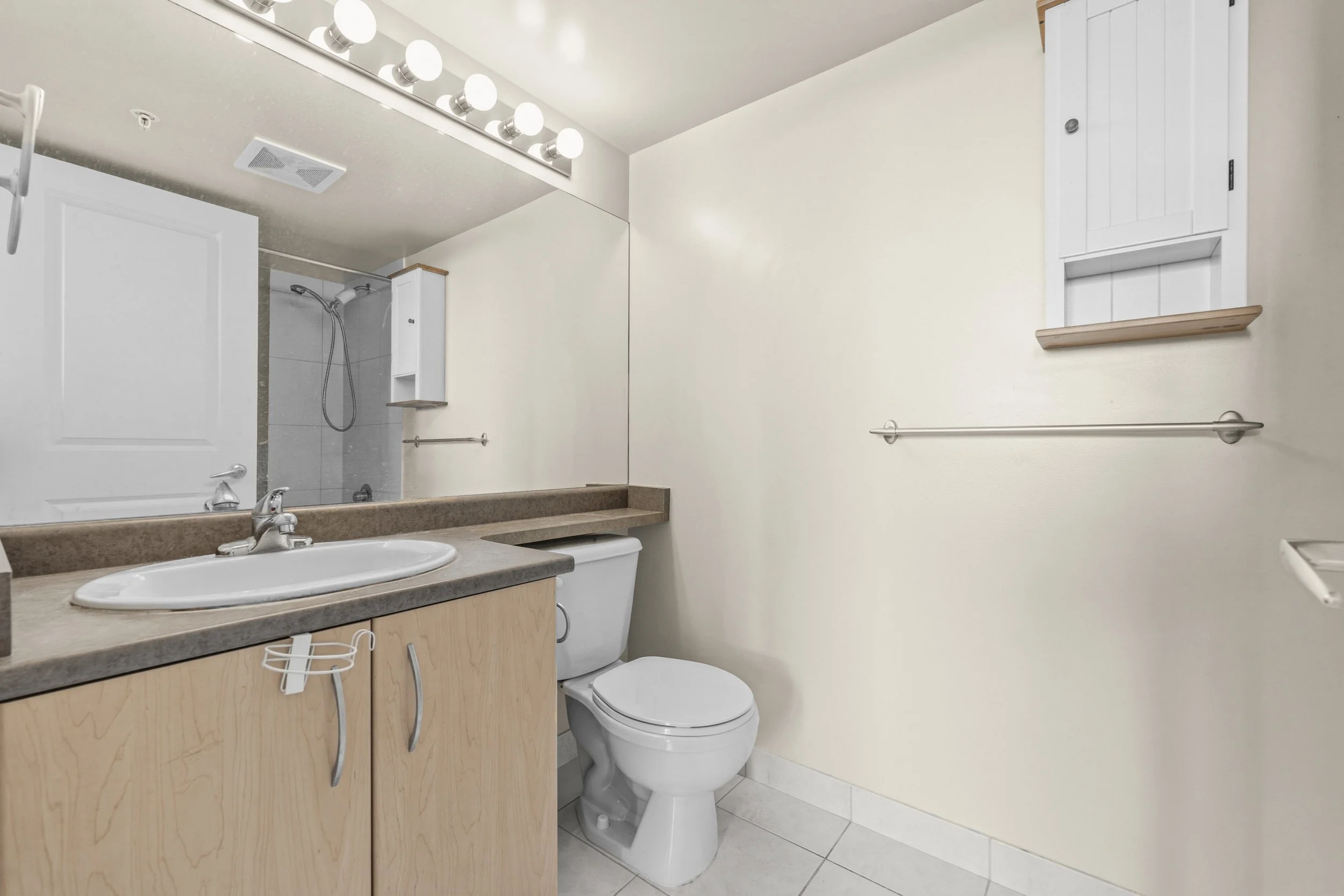 VCT_VCT01980 _Medium(MLS).jpg