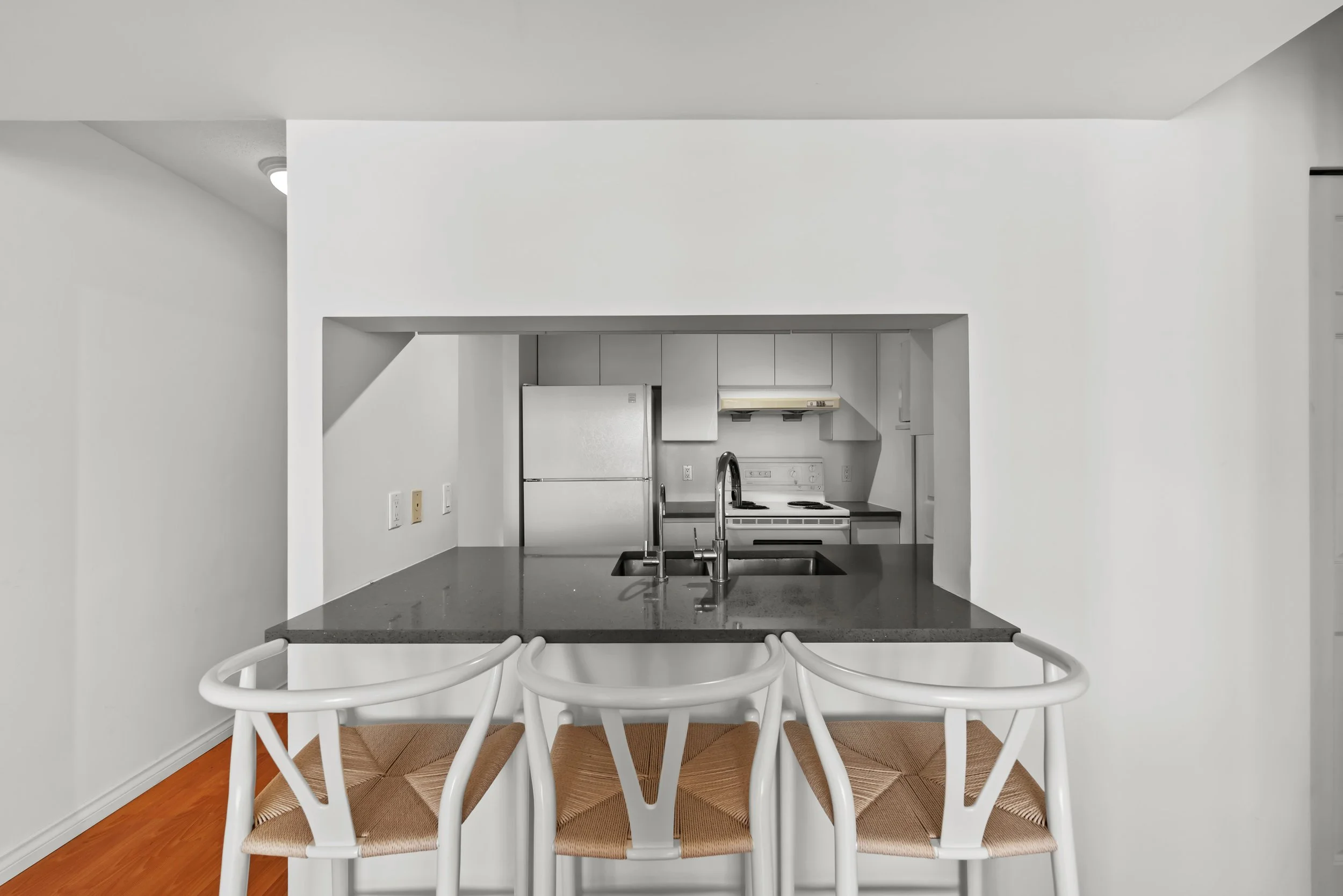 VCT_VCT05315 copy_Medium(MLS).jpg