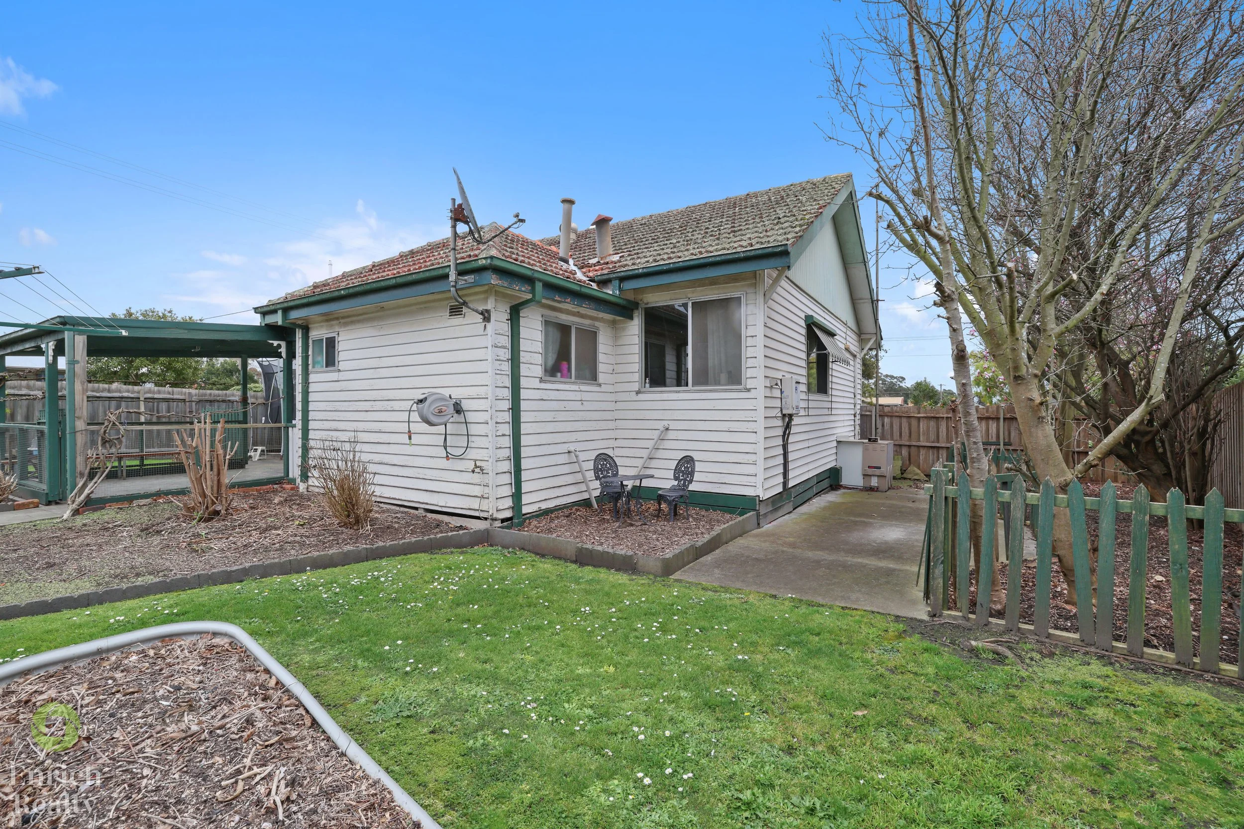 23NewarkAvenue09WM.jpg