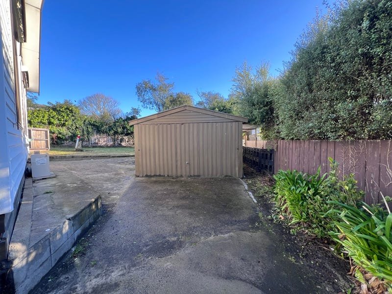 2 Mardan Street, Newborough - 11.jpg
