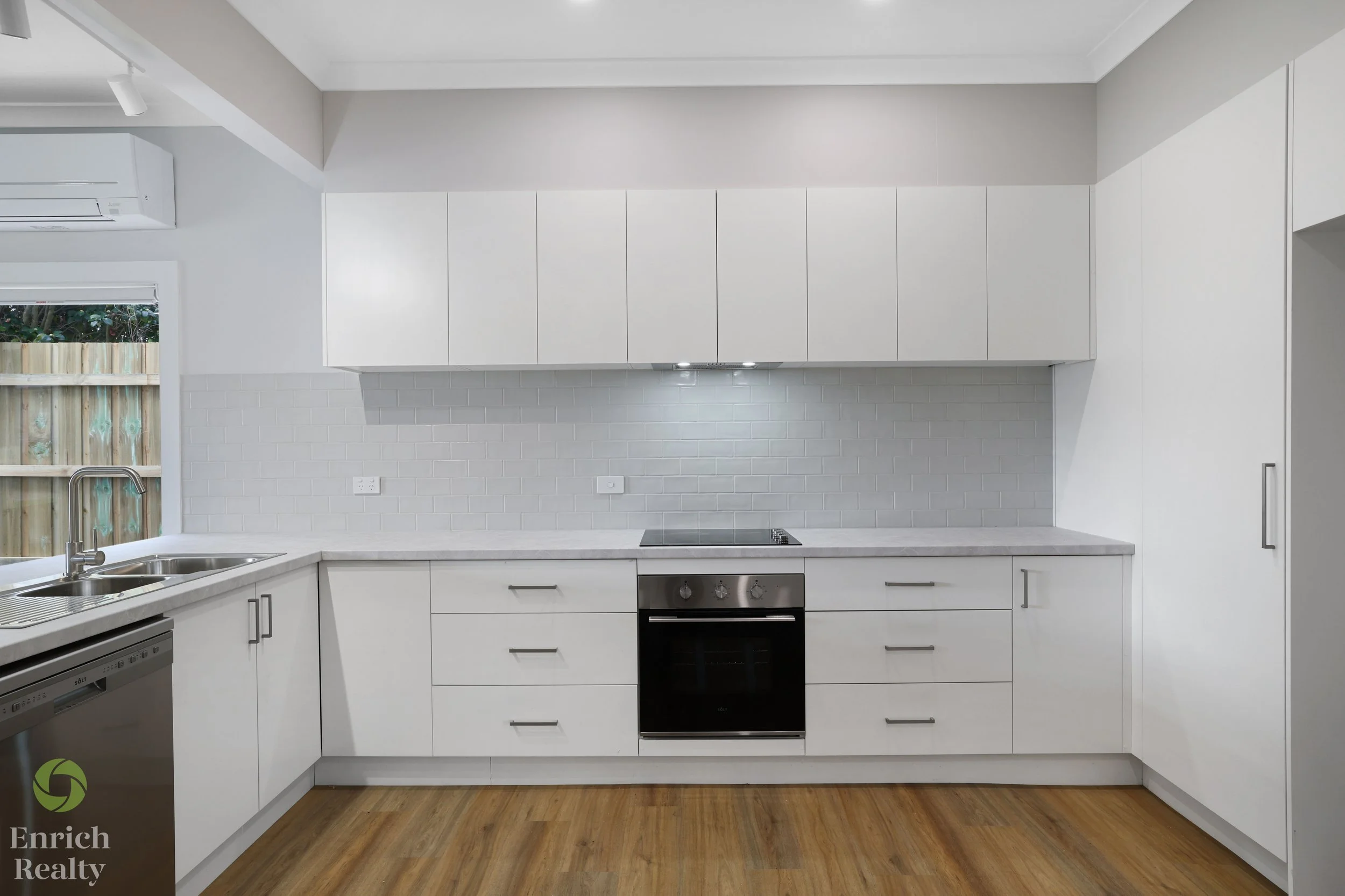 35LeithStreet20WM.jpg