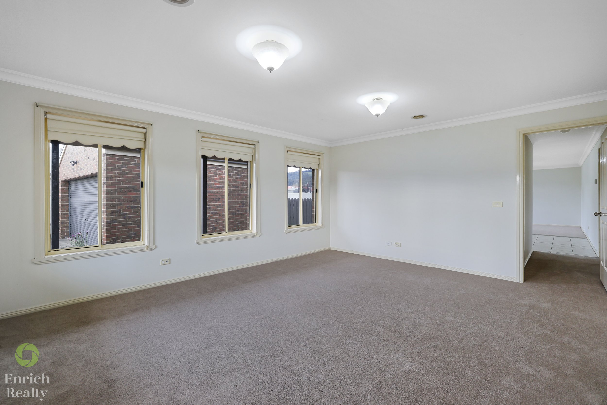 7FergusonPlace16WM.jpg