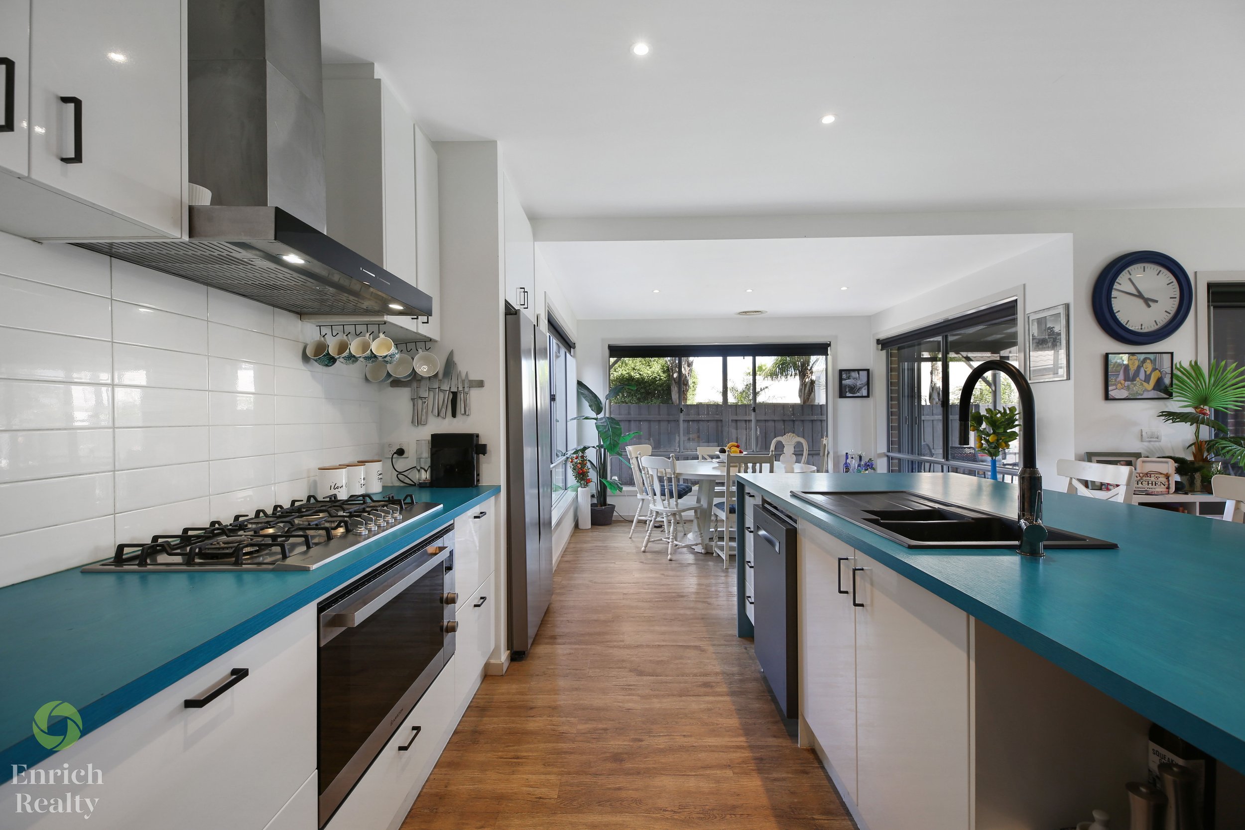 10 Donegal Avenue_WM_14.jpg