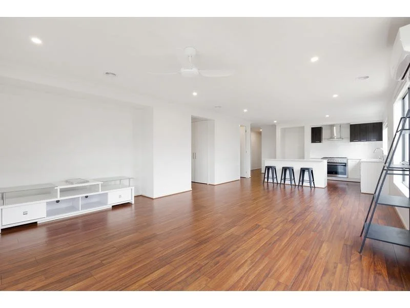 15 Heartwell Street, Warragul 6.jpeg