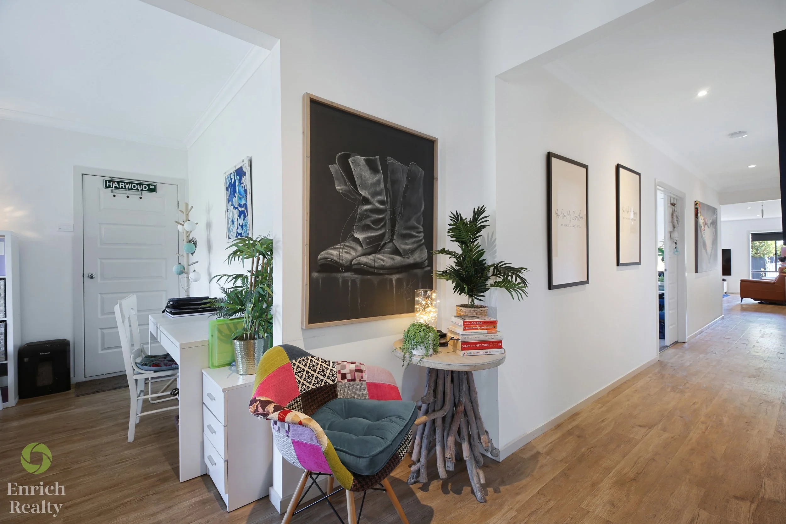 10 Donegal Avenue_WM_02.jpg