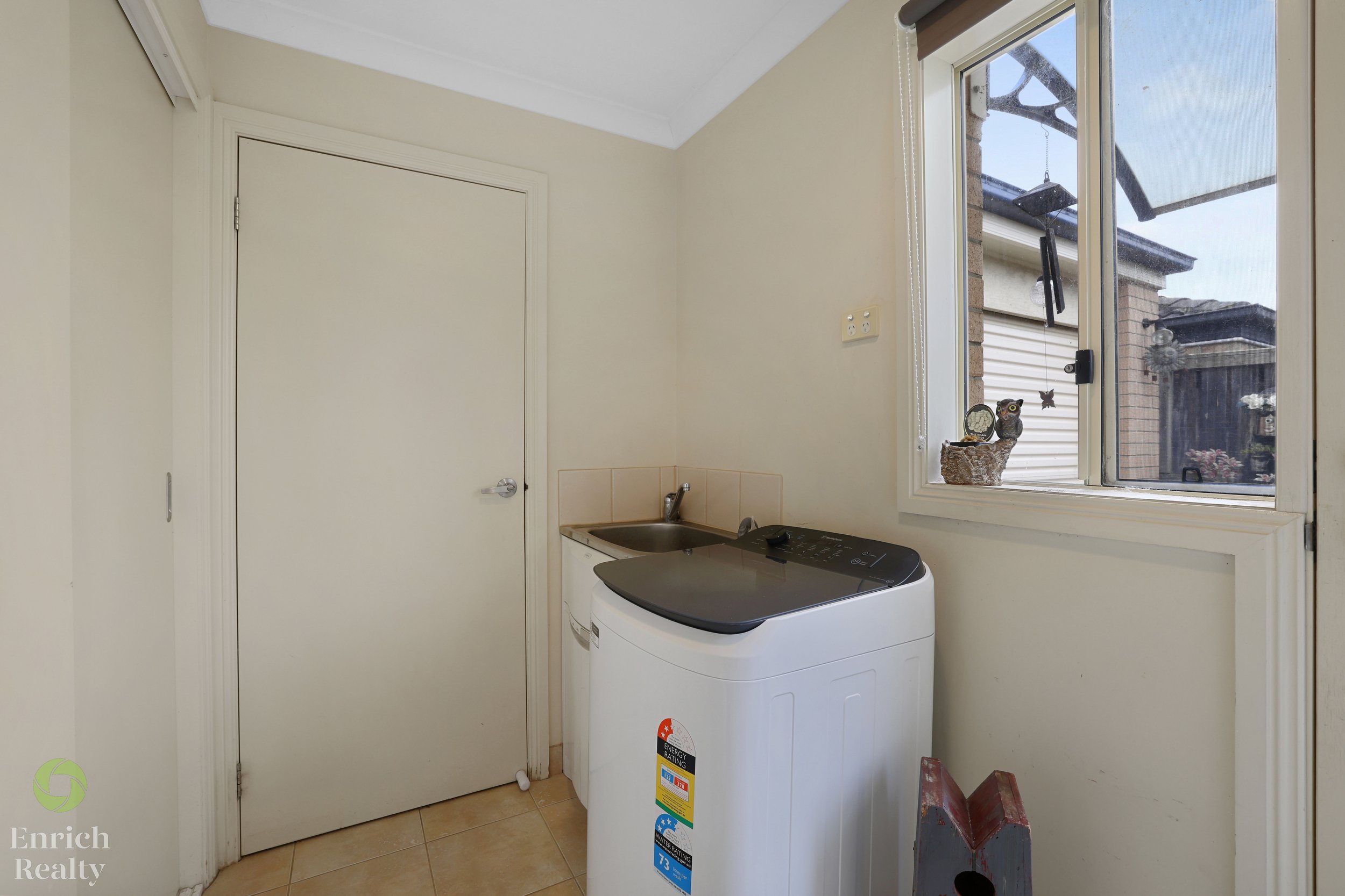 16PoplarClose16WM.jpg