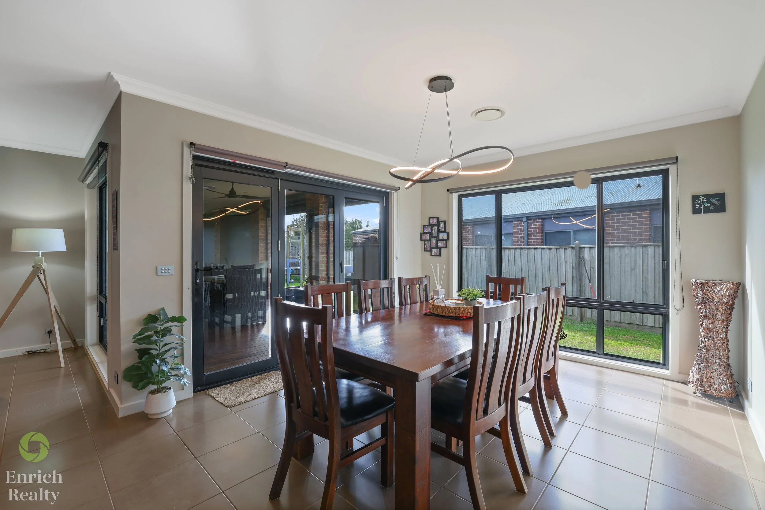 4RobinClose13WM.jpg