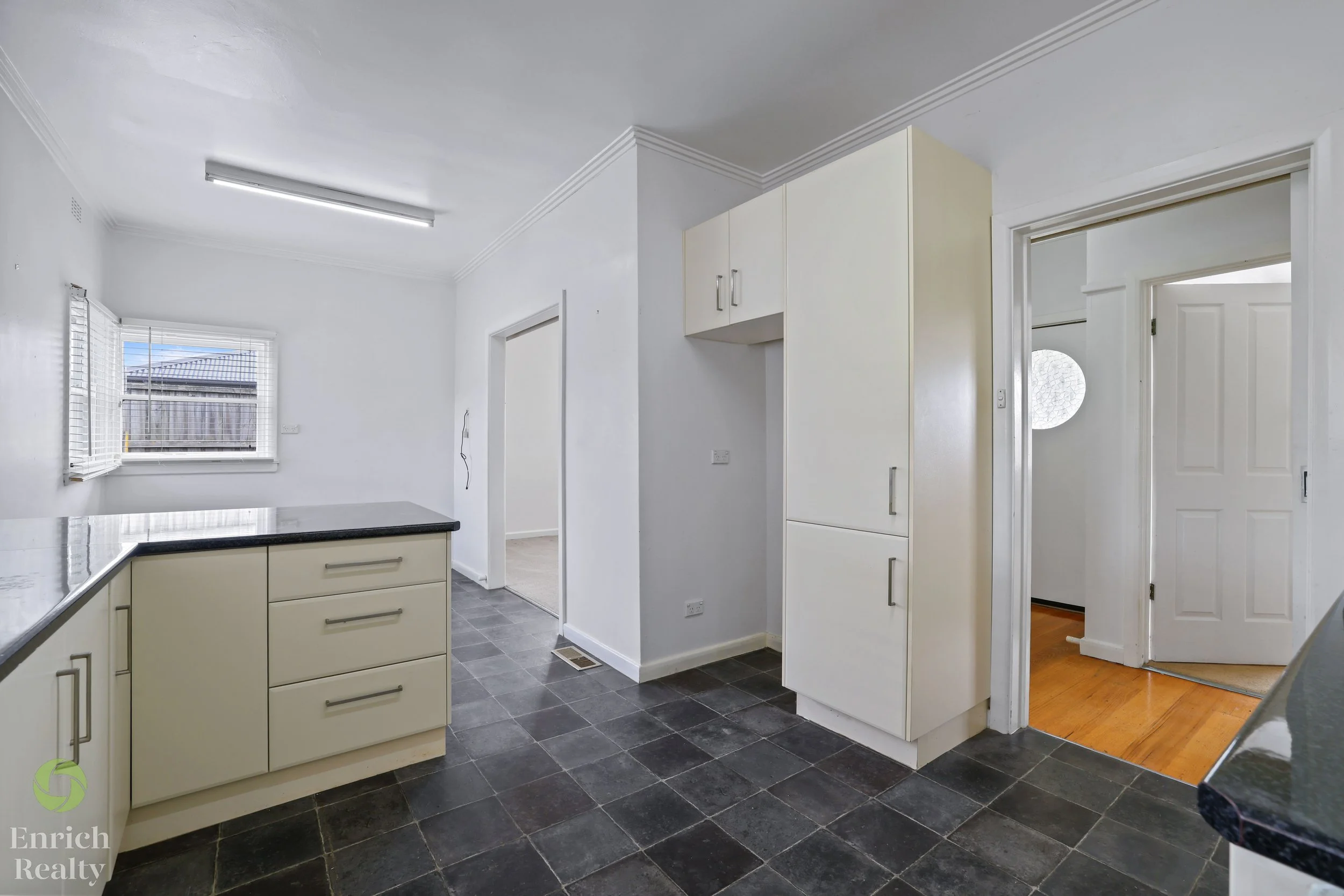 13GibsonStreet13WM.jpg