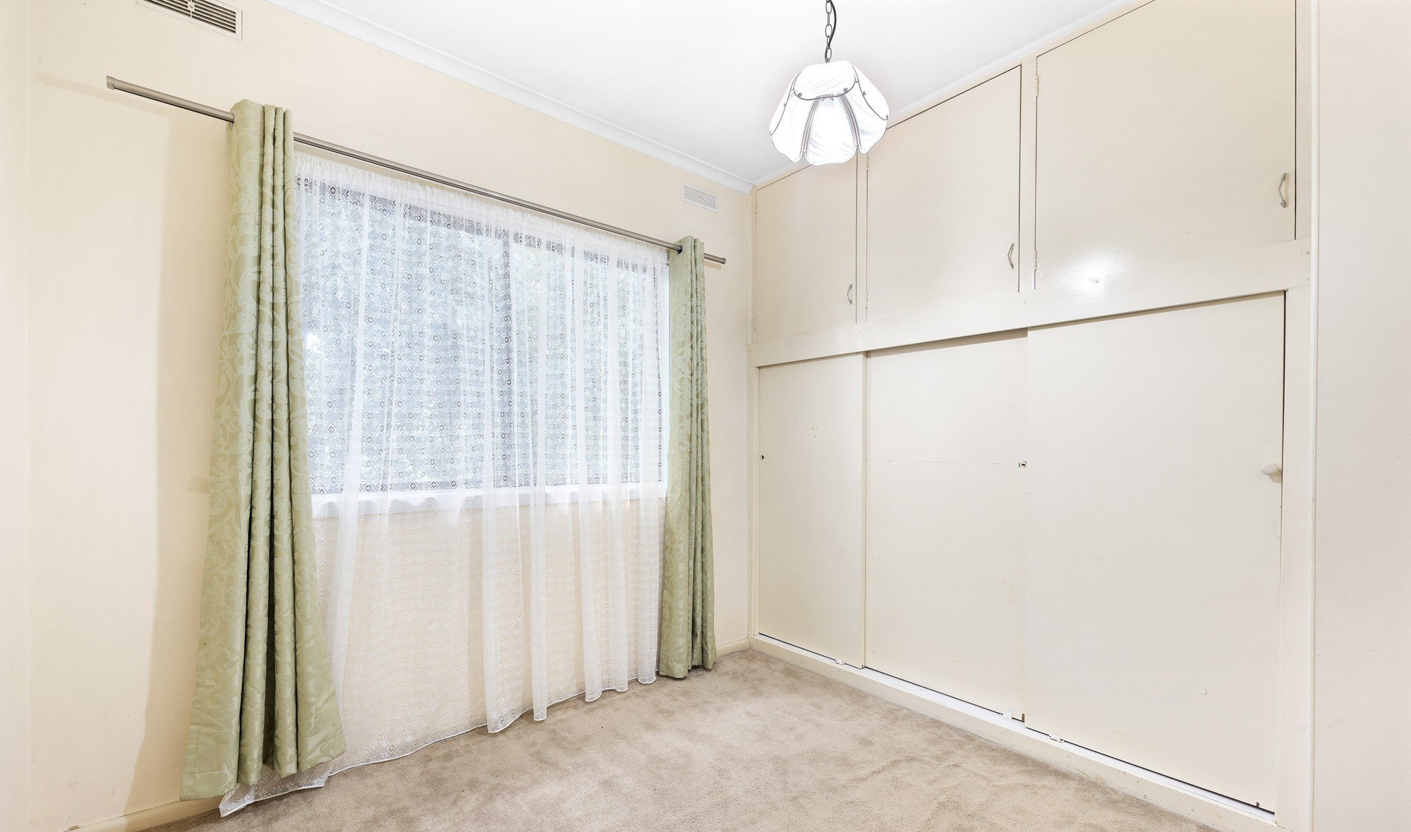 6 Haunted Hills Road, Newborough - 14.jpg