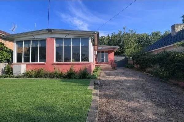 rental properties in Moe