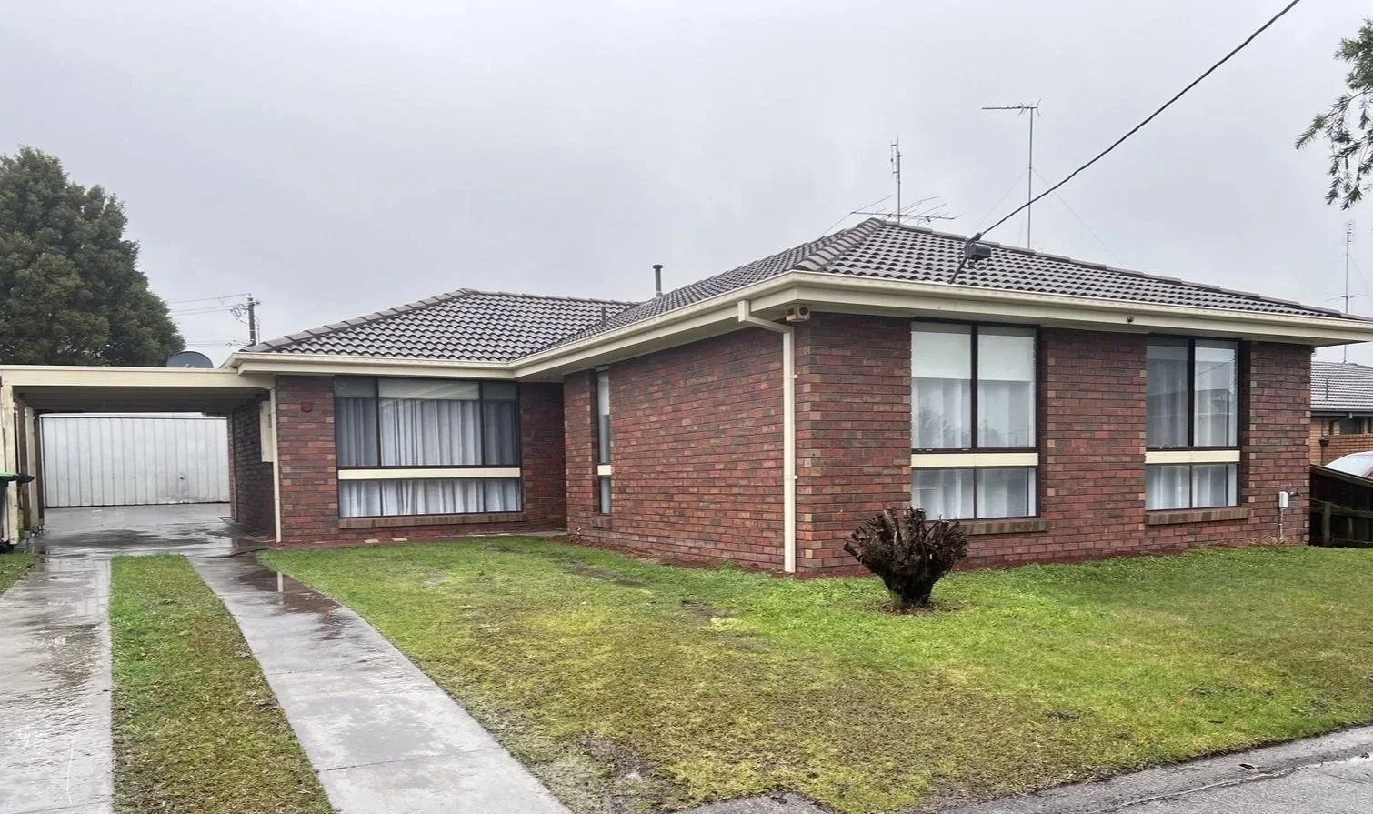 rental properties in Moe
