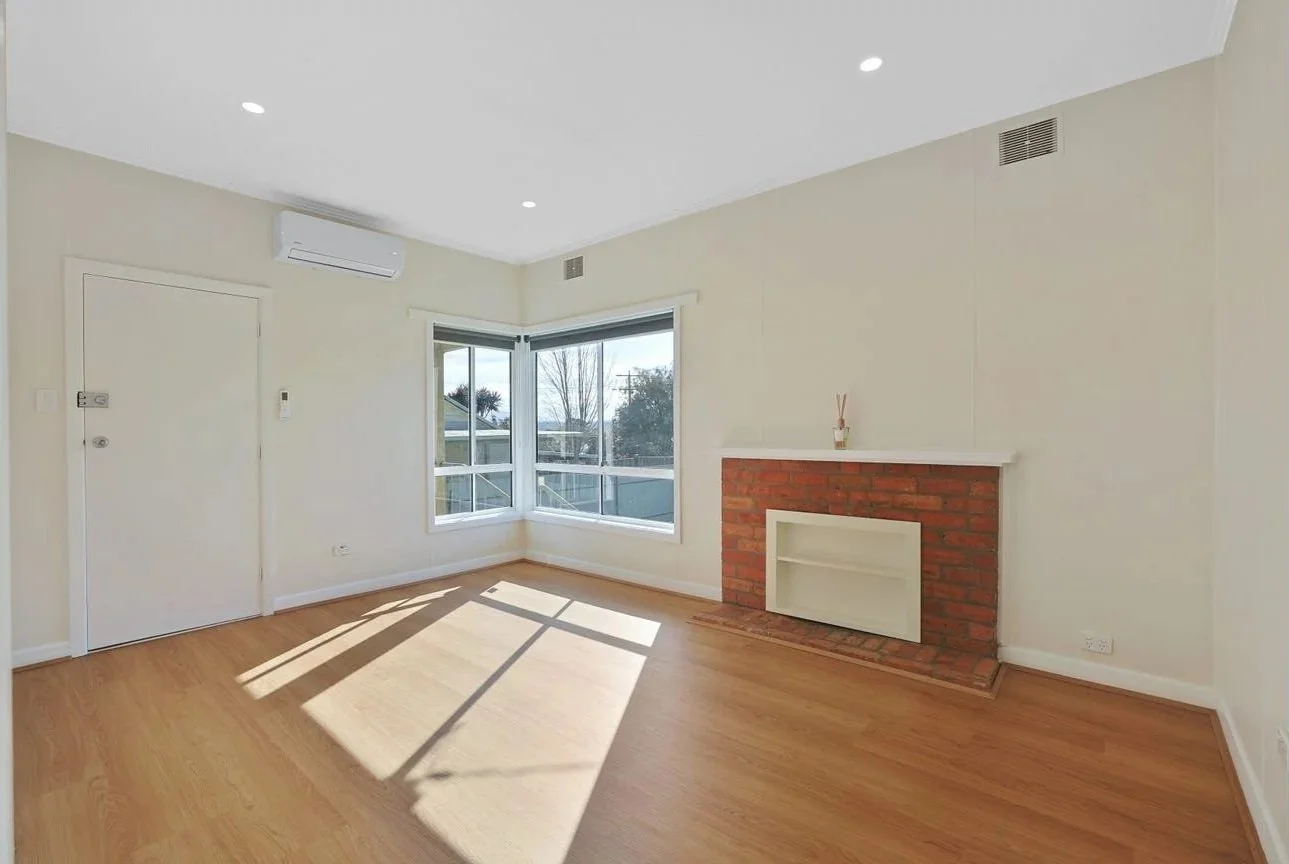rental properties in Moe
