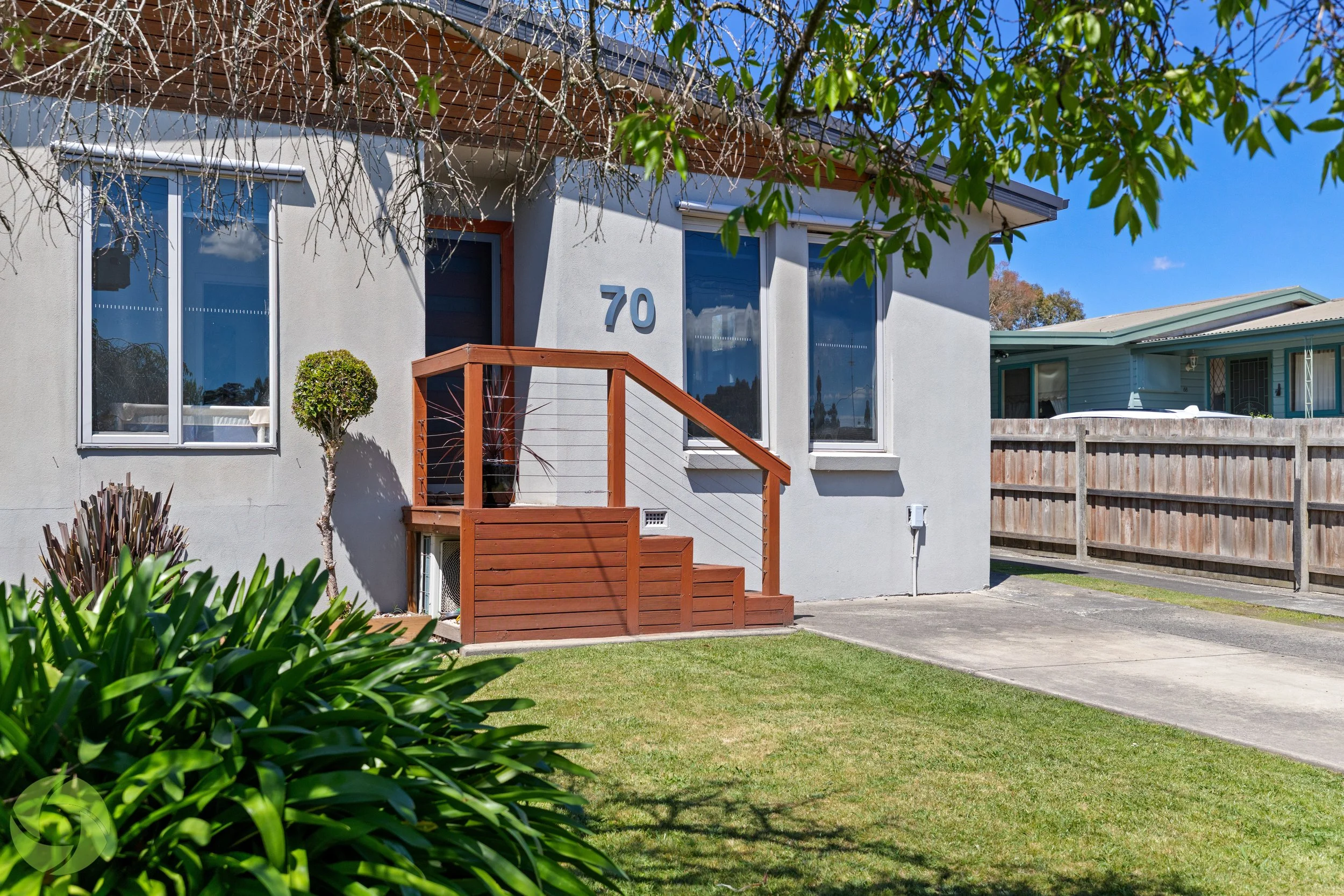70ChamberlainRoad30WM.jpg