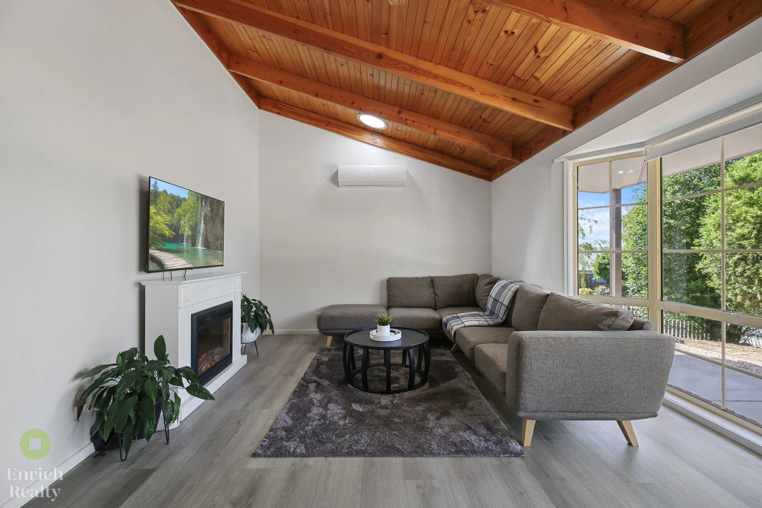 5 Cromie Drive_08_WM.jpg