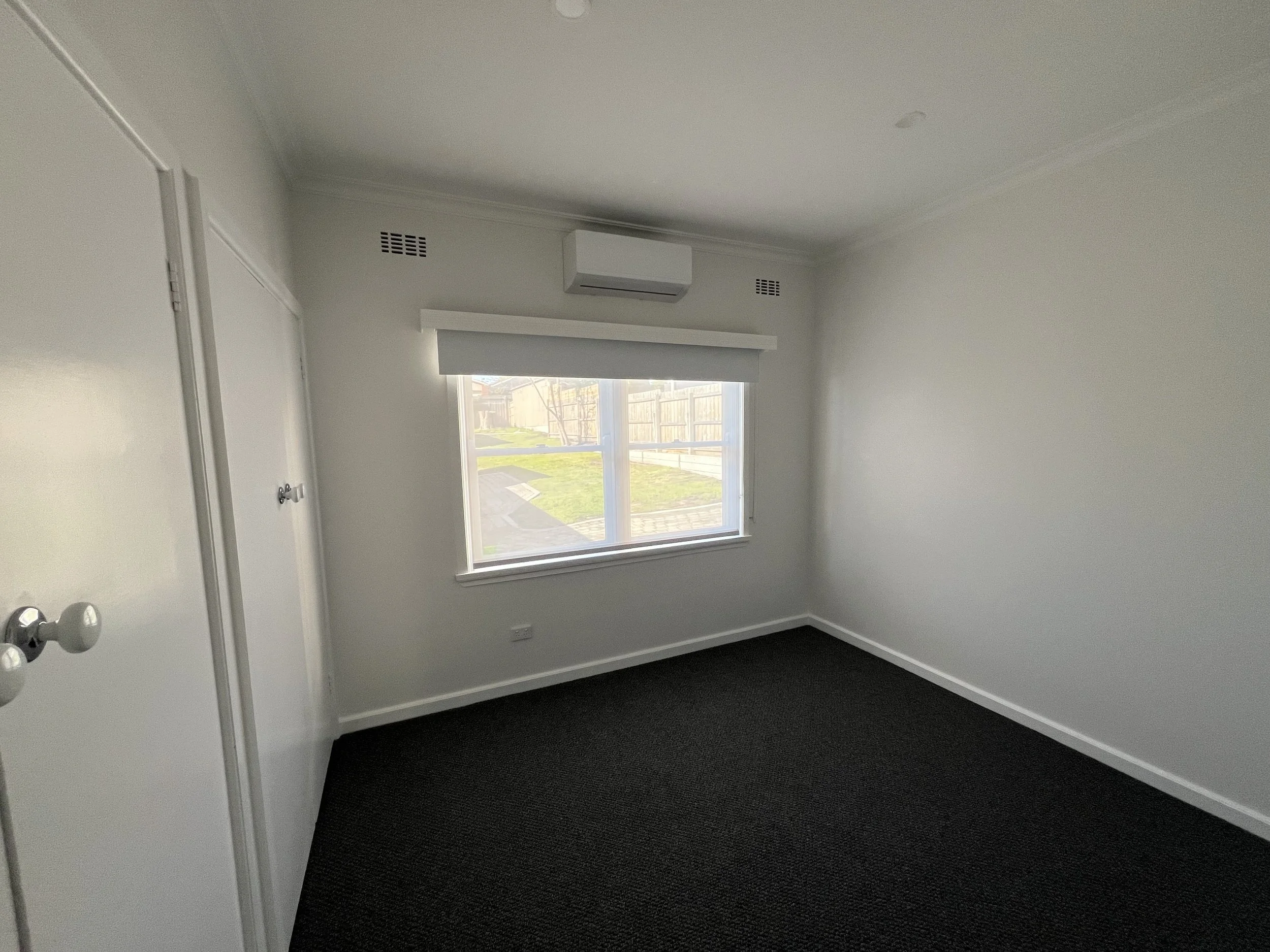 23 Henry Street, Traralgon - 8.jpeg