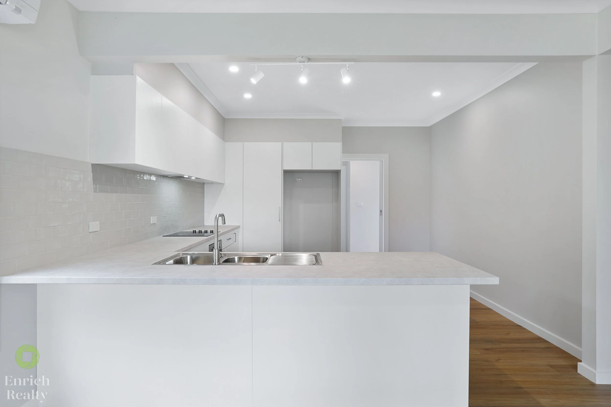 35LeithStreet17WM.jpg