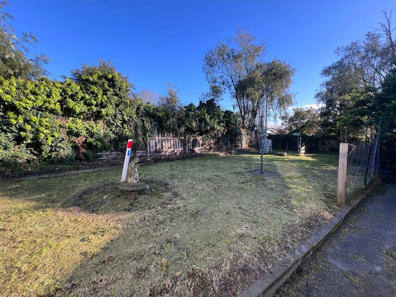 2 Mardan Street, Newborough - 10.jpg