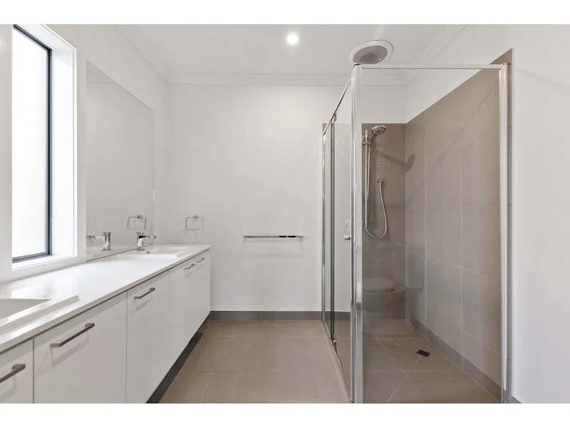 15 Heartwell Street, Warragul 3.jpeg