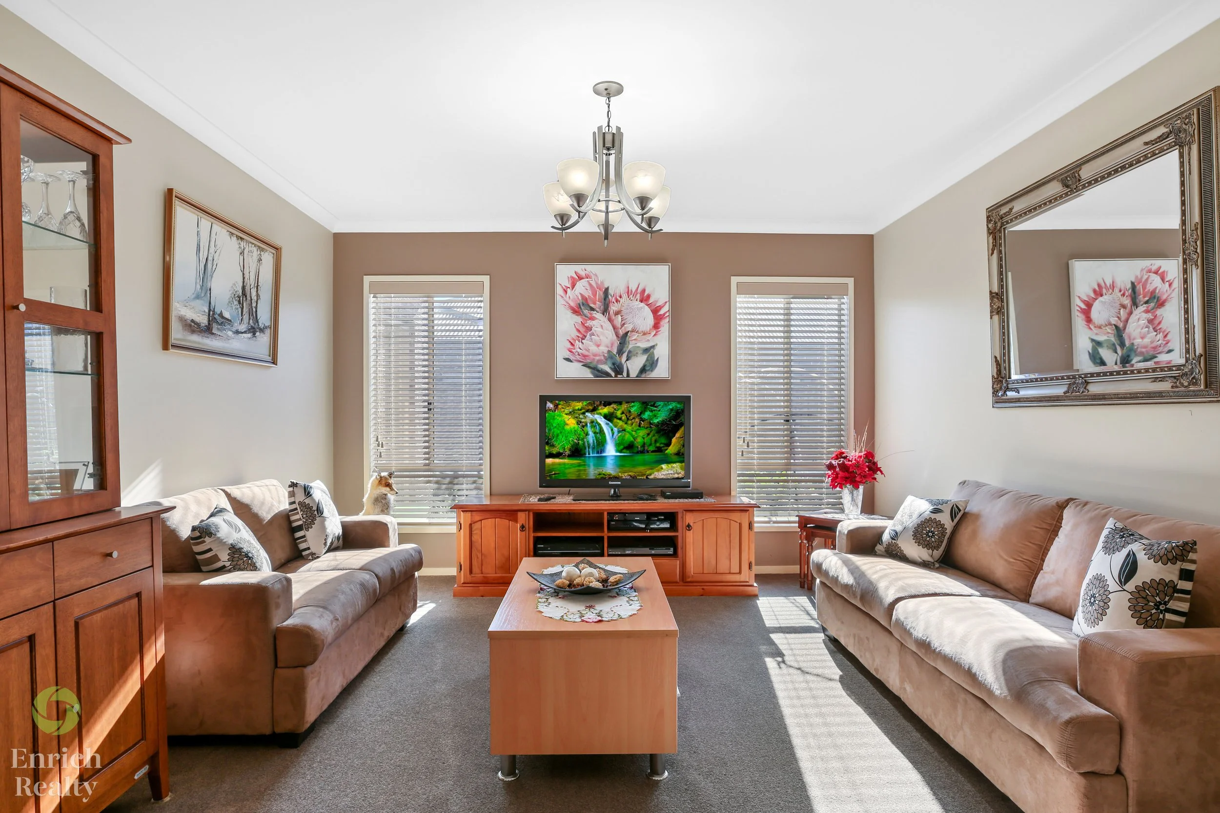4MontaneBoulevard10WM.jpg