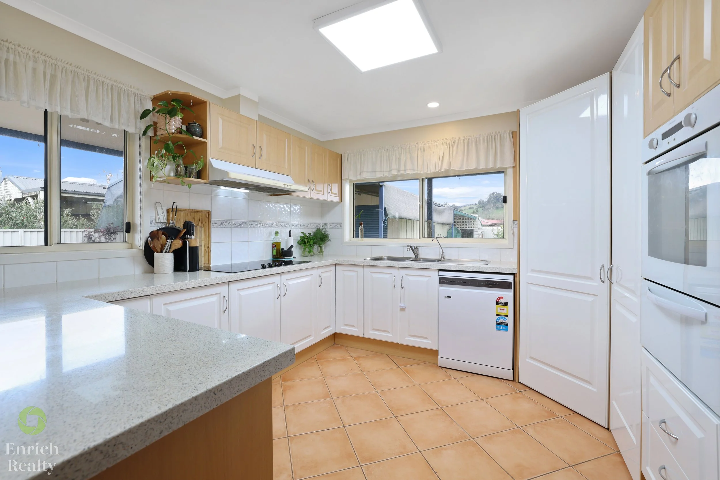 4FergusonPlace16WM.jpg